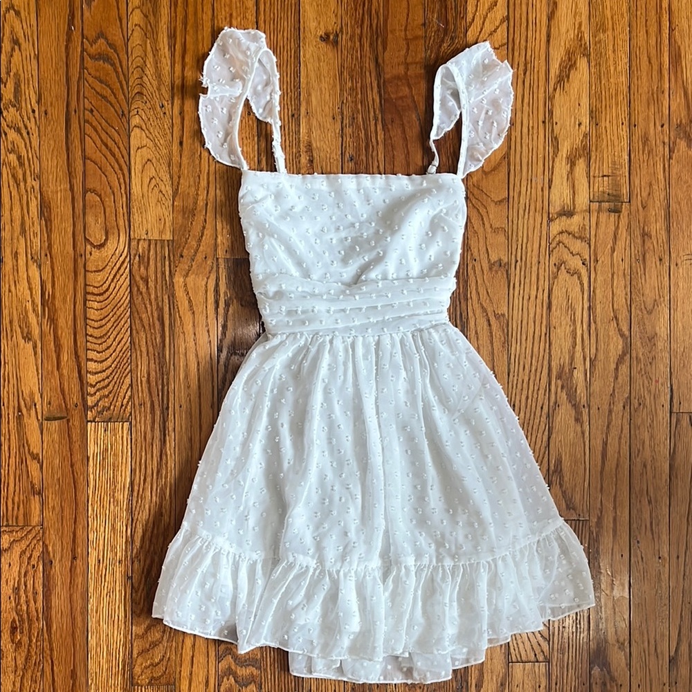 Lucy in the Sky White Tie-Back Sundress